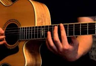 Cần tìm gia sư Guitar quận Ninh Kiều – Cần Thơ