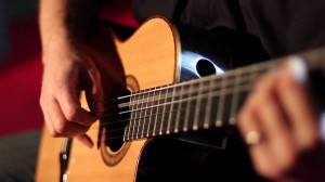 Nhận dạy Guitar đệm hát tại nhà Cần Thơ